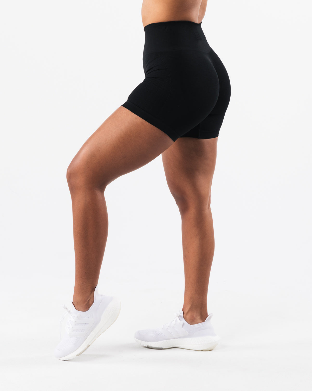 Riley Seamless Shorts