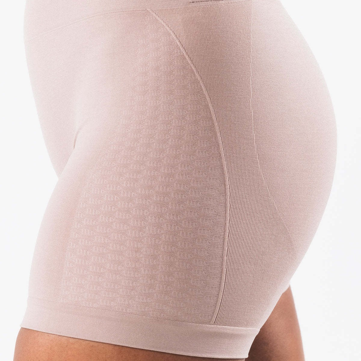 Riley Seamless Shorts